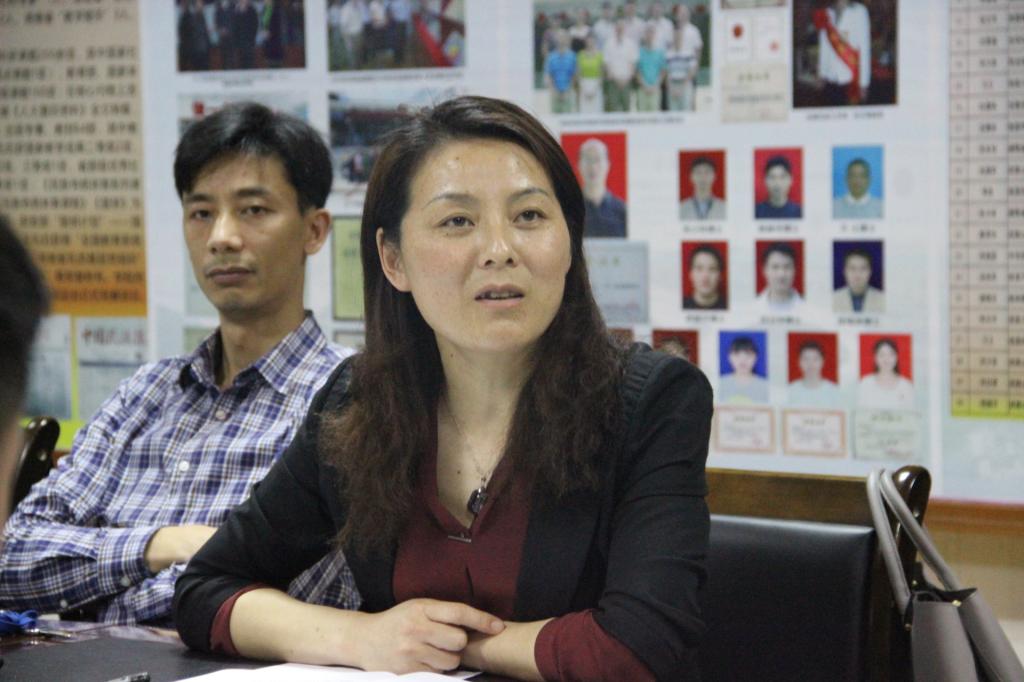 图三 副院长吴湘军为选手点评(王澳伦摄)