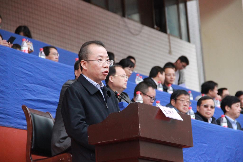 图四 黎奇升副校长致辞